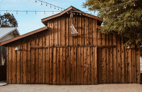 San Miguel Cabin | Discover Paso Robles: Unique Farm Stay with Great Amenities