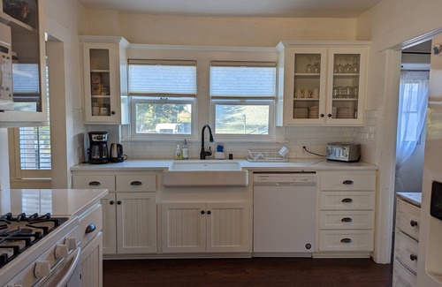 Atascadero House | Explore Paso Robles Wine Country - Historic Home with Pool