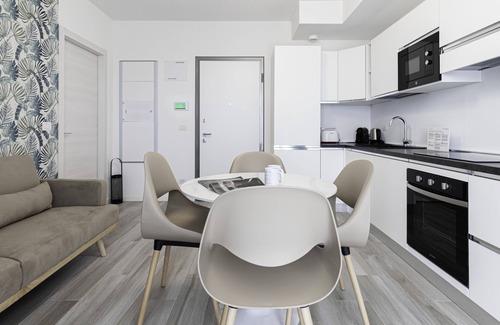 Milan Apartment | Pet-Friendly Pasolini 70 A - Uptown with Spa & Breakfast