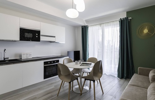 Milan Apartment | Pet-Friendly Pasolini 70 A - Uptown with Spa & Breakfast