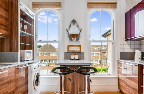 Whitstable Apartment | Discover Pass the Keys: A Cozy Holiday Retreat Awaits!