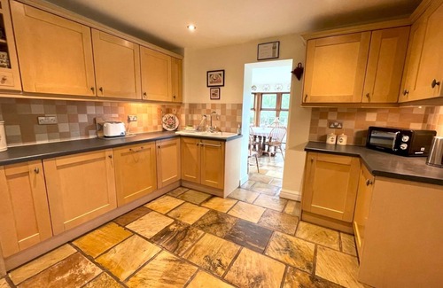 Sanquhar House | Discover Pass the Keys: Scottish Cottage with Great Amenities