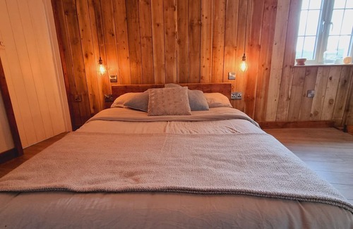 Bridford House | Guest Rated 10/10 | Enchanting 19th Century Country Cottage