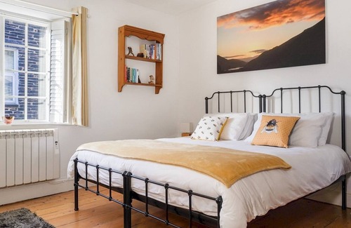 Corris House | Cozy Cottage in Corris: Pet-Friendly Getaway Awaits