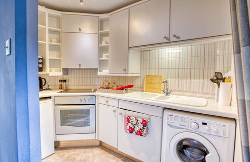 Thorpe On The Hill House | Idyllic Countryside Retreat with Family-Friendly Amenities