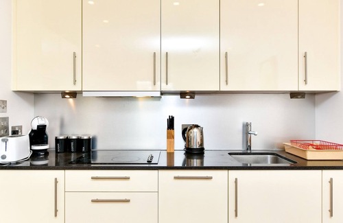 Cardiff City Centre Apartment | Discover Pass the Keys | Central 2 Bedroom Apartment with Parking