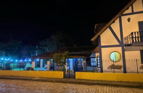 Passa Quatro House | Passa Quatro: Rustic House for Families of Up to 9 Guests