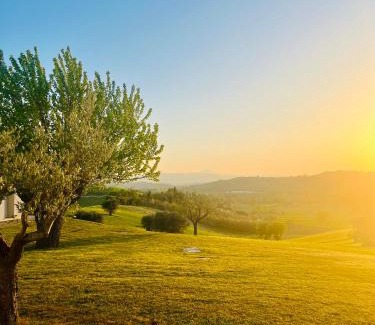 Montefano Bed & Breakfast | Relaxing Retreat at B&B Passa Tempo with Pool & Hot Tub