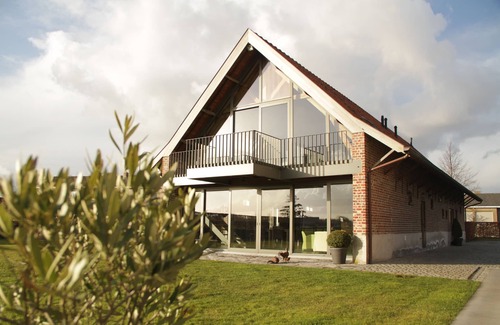Zwevegem Villa | Ideal PassaDia Vacation Home with Pool & Lake View