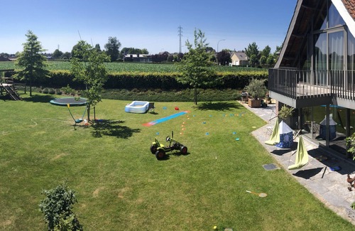 Zwevegem Villa | Ideal PassaDia Vacation Home with Pool & Lake View