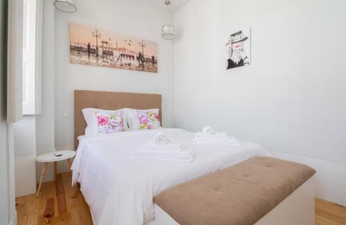 Viana do Castelo Apartment | Central Avenue Apartment with Elevator - 10/10 Guest Rated