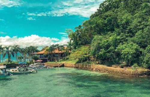 Historic Center Boat Rental | Unforgettable Boat Tours at Passeio de Barco em Paraty