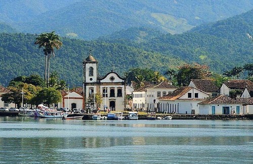 Historic Center Boat Rental | Unforgettable Boat Tours at Passeio de Barco em Paraty