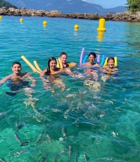 Verolme Boat Rental | Escape to Angra dos Reis: Oceanfront Adventures Await!