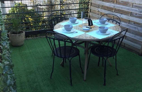 Saint-Marcel Apartment | Experience Gîte Agapanthes: Family-Friendly Retreat Near Giverny