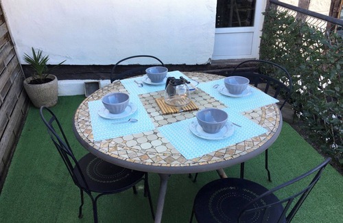 Saint-Marcel Apartment | Experience Gîte Agapanthes: Family-Friendly Retreat Near Giverny