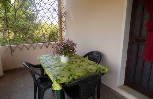 Girasole Apartment | Relax at Passiflora Apartment Surrounded by Nature