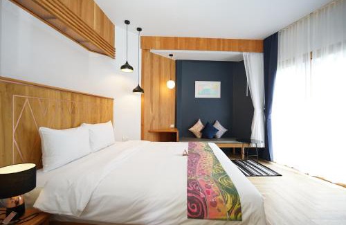 Kamlon Hotel | Comfortable Stay at Passion Resort Kiriwong with Dining