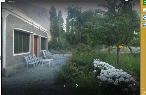 Hunza Hotel | Convenient Passu Peak Inn: Family-Friendly with Breakfast