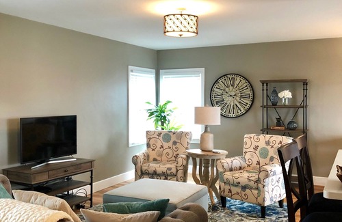 Ludington House | Tranquil Pastoral Farmhouse with Ocean Views and Spa