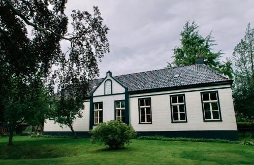 Zuidhorn Bed & Breakfast | Experience Pastorie Tijdverblijf: Guest Rated 10/10 Stay