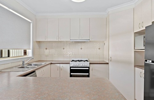 Mulwala House | Convenient Access to Lake Mulwala & Family-Friendly Amenities