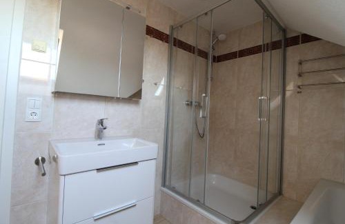 Großdeuben Apartment | Relaxing Leipzig Hideaway - Child Friendly & Rated 9.4/10