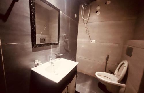 Bermo Hotel | Patang Guest House
