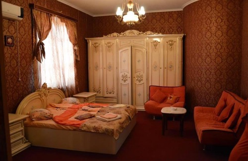 Kutaisi Hotel | Budget-Friendly Patel's Hotel with Family Amenities & Breakfast