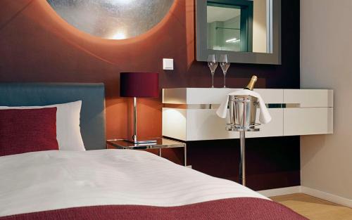 Etzhorn Hotel | Discover Patentkrug Design Hotel: 4-Star Comfort Awaiting You