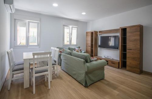 Algeciras Apartment | Patio Cuarenta 1B