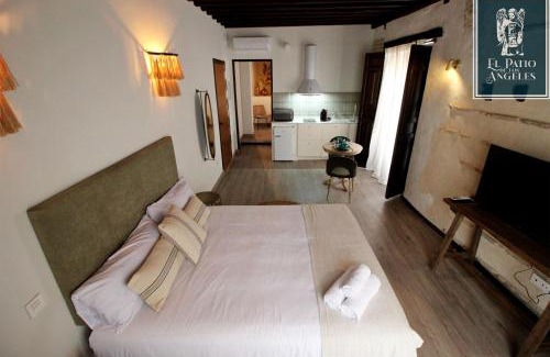 Toledo City Center Apartment | Family-Friendly Getaway at Patio de los Ángeles, 9.2/10 Rated