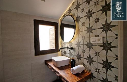 Toledo City Center Apartment | Family-Friendly Getaway at Patio de los Ángeles, 9.2/10 Rated