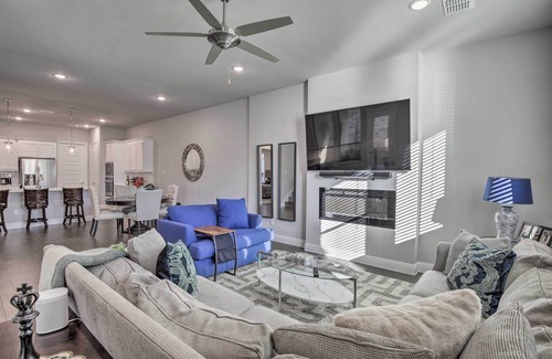 Frisco House | Modern Frisco Hideout with Game Room and Patio Escape