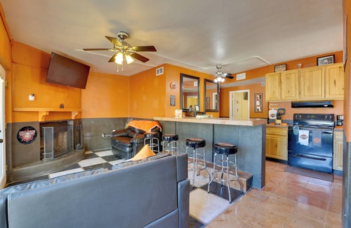 Apache Junction House | Patio w/Desert Views: Apache Junction Abode
