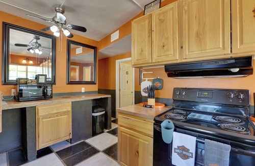 Apache Junction House | Patio w/Desert Views: Apache Junction Abode