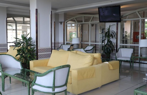 Punta Umbria Hotel | Discover Pato Amarillo: Top-Rated Stay with Spa & Pool