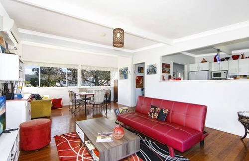 Patonga House | Patonga Corner Creek - Breathtaking Water Views Await