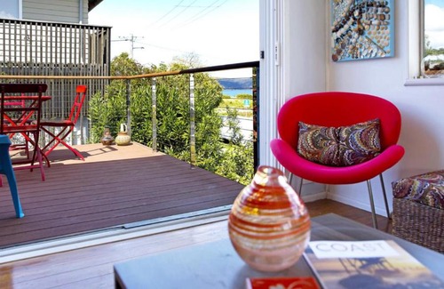 Patonga House | Patonga Corner Creek - Family-Friendly with Water Views