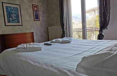 Zorzino Apartment | Patricia's Apartment: Family-Friendly with Great Guest Ratings