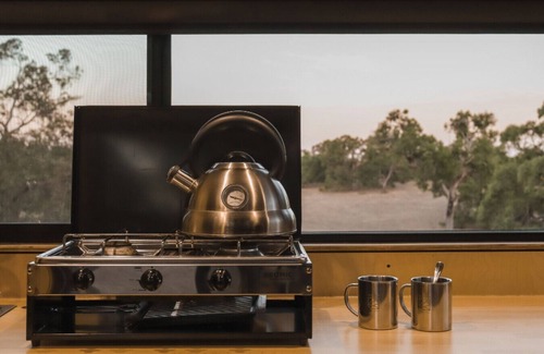 Muchea Cabin | Cozy Patrick Cabin: Child-Friendly Retreat in Chittering