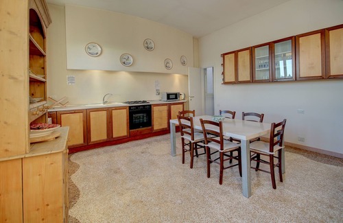 Dorsoduro Apartment | Panoramic Views at PATRIZIO: Rated 10/10 by Guests