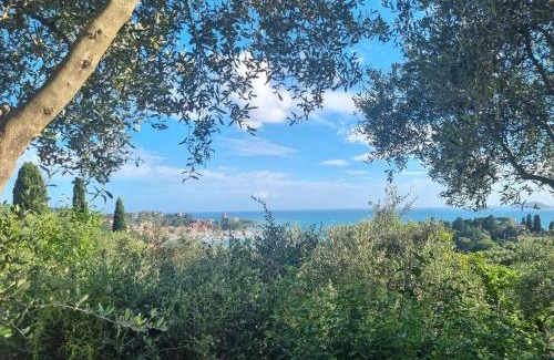 Lerici House | Pet-Friendly Patty's Cottage: Family Retreat with Breakfast