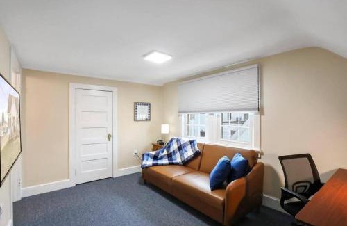 Frederick House | Inviting Patty's Place: Child-Friendly with 9.4/10 Rating