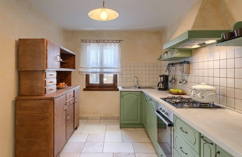 Gajana Villa | Top-Rated Paulina: Ideal Vacation Home with Key Amenities