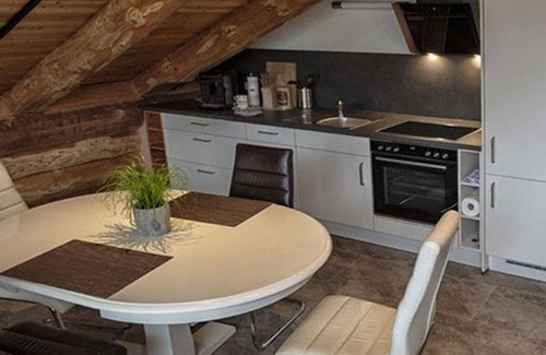 Schweigen-Rechtenbach Apartment | Family-Friendly Paulinerstraße Apartment in Schweigen