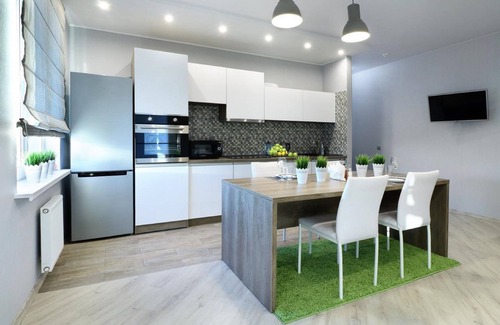 Mahilyow Apartment | Comfortable PaulMarie Apartments with Family-Friendly Amenities