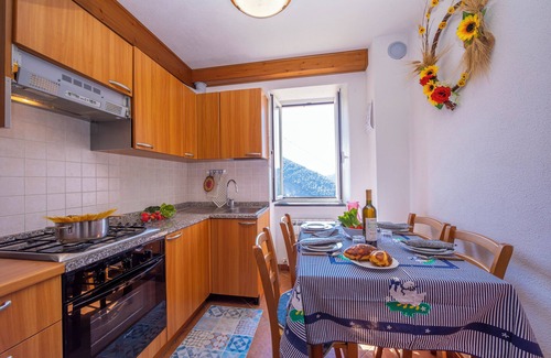 Ne House | Charming Paulotti Antico Borgo with Spa & Pet-Friendly Stays