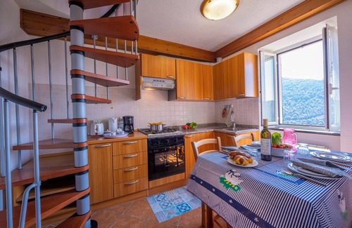 Ne House | Charming Paulotti Antico Borgo with Spa & Pet-Friendly Stays