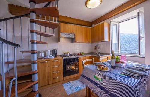 Ne House | Experience Paulotti Antico Borgo: Family-Friendly Retreat